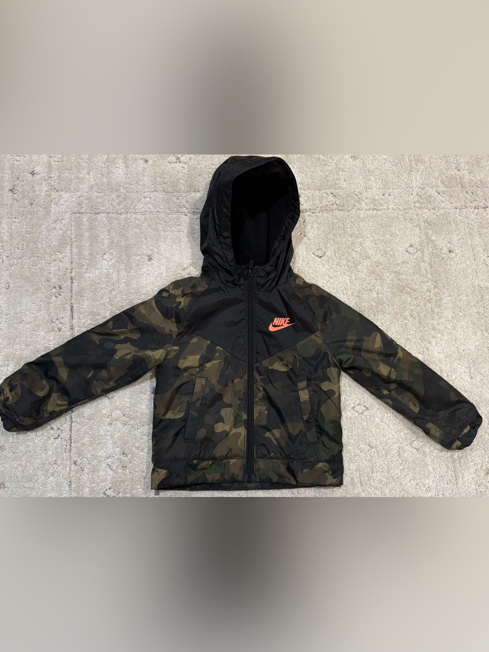 Nike Kids' Hooded Lightweight Jacket - Black & Olive Camo with Orange Logo